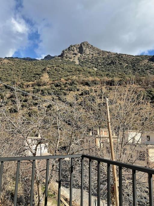 Alojamiento Rural Casa Clara La Pescaora Trevélez エクステリア 写真